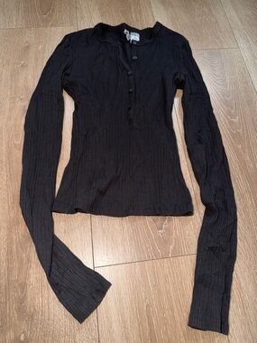 H&M Black Ribbed Long Sleeve Henley Top